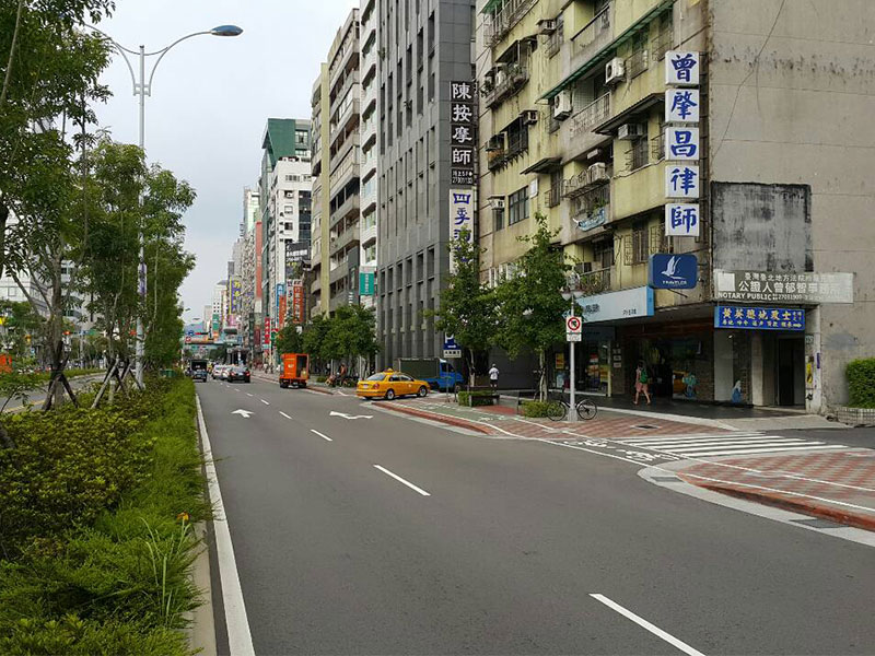 信義路附中店面02